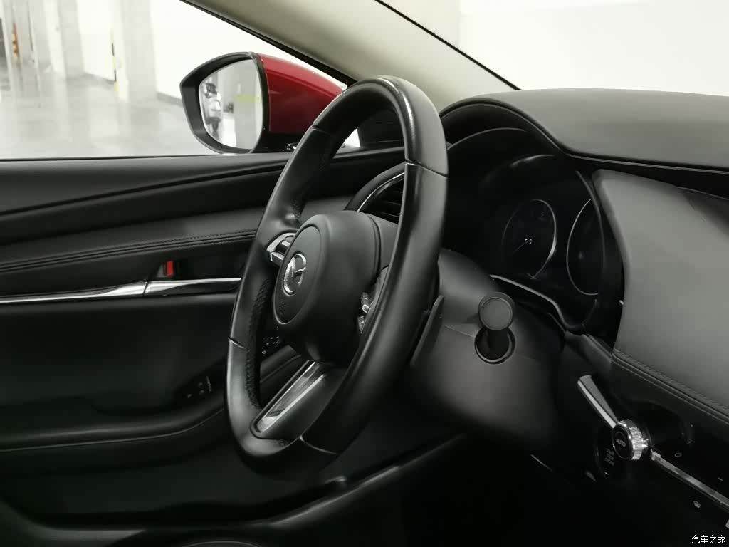 Mazda Mazda3, 2021 22