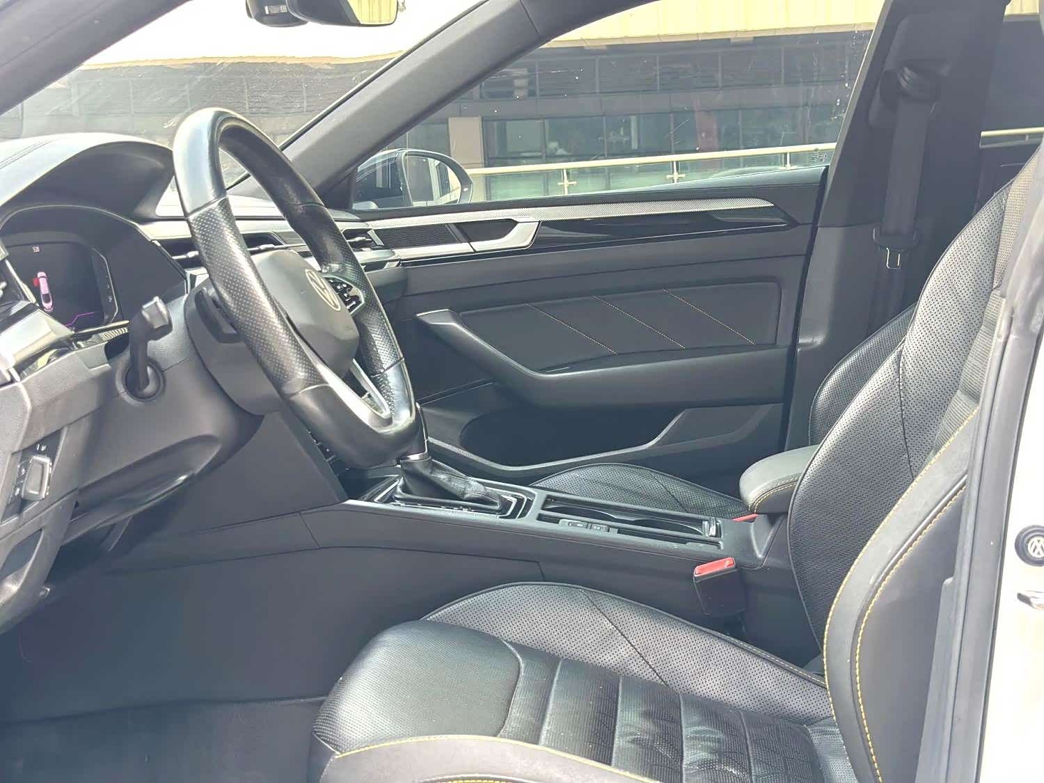 Volkswagen CC, 2022 9