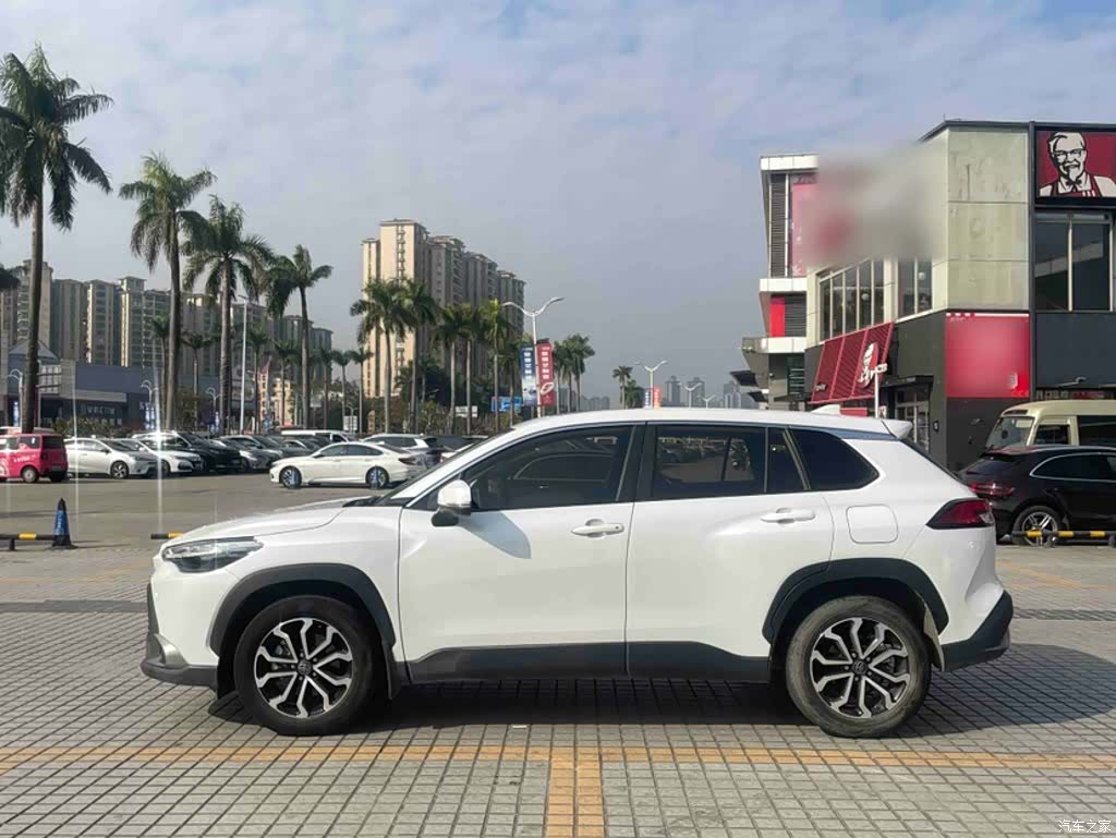 Toyota Frontlander, 2022 20