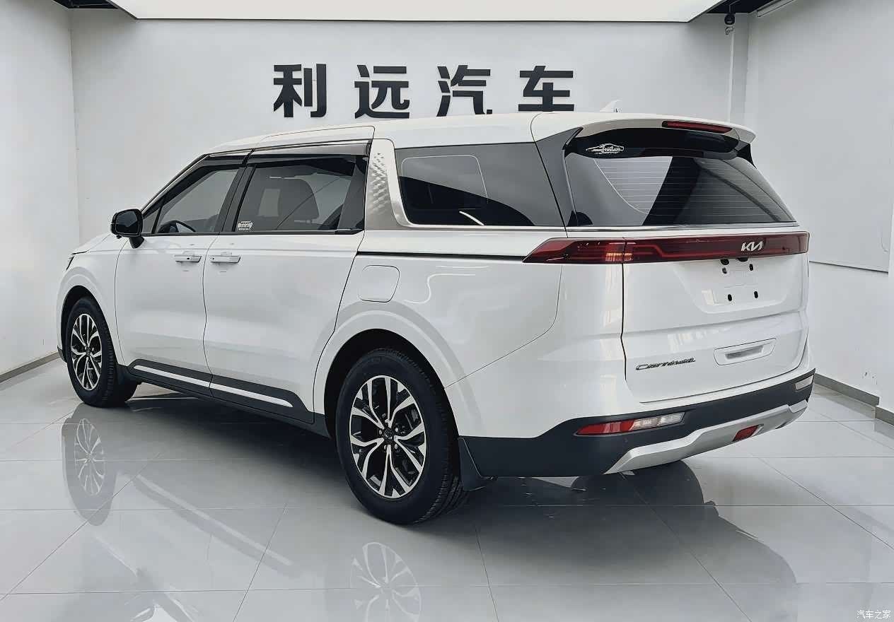Kia Carnival, 2022 16