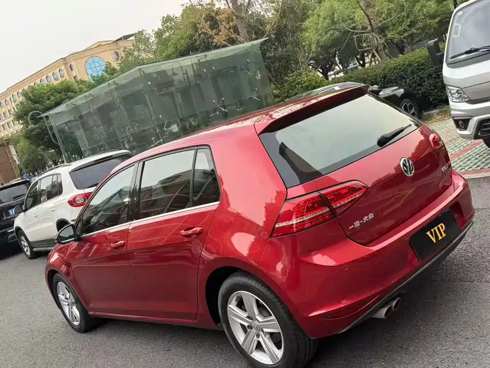 Volkswagen golf