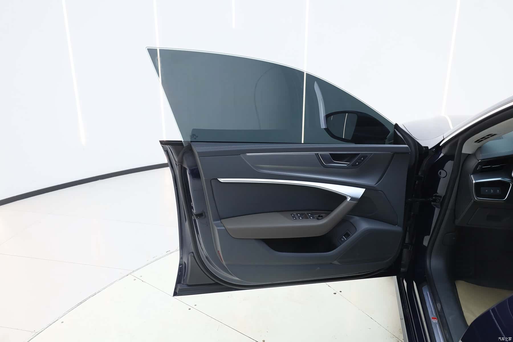 Audi A7L, 2024 9