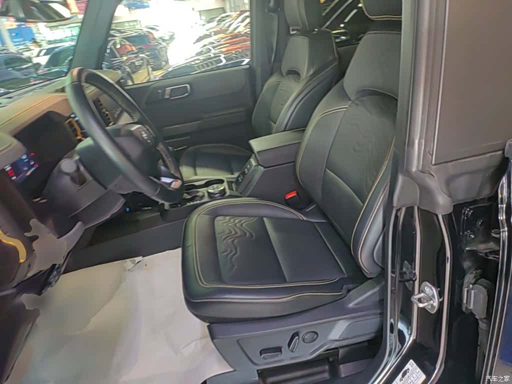 Ford Bronco, 2025 15