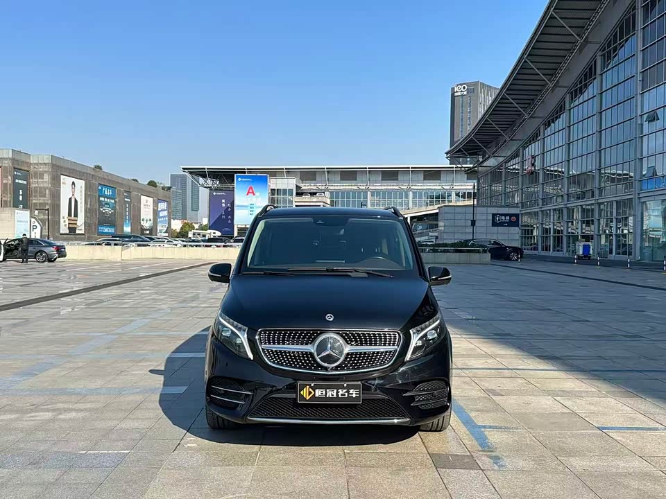 Mercedes-Benz V-class