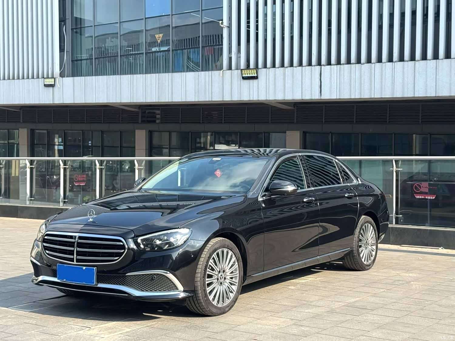 Mercedes-Benz E-Class, 2020 1
