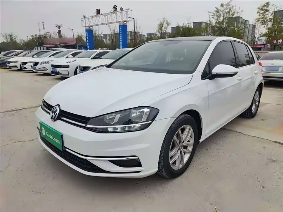 Volkswagen golf