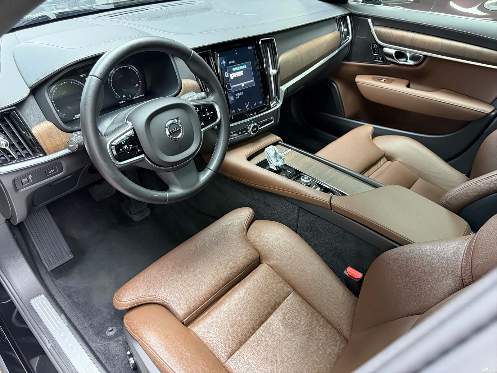 Volvo S90, 2021 11