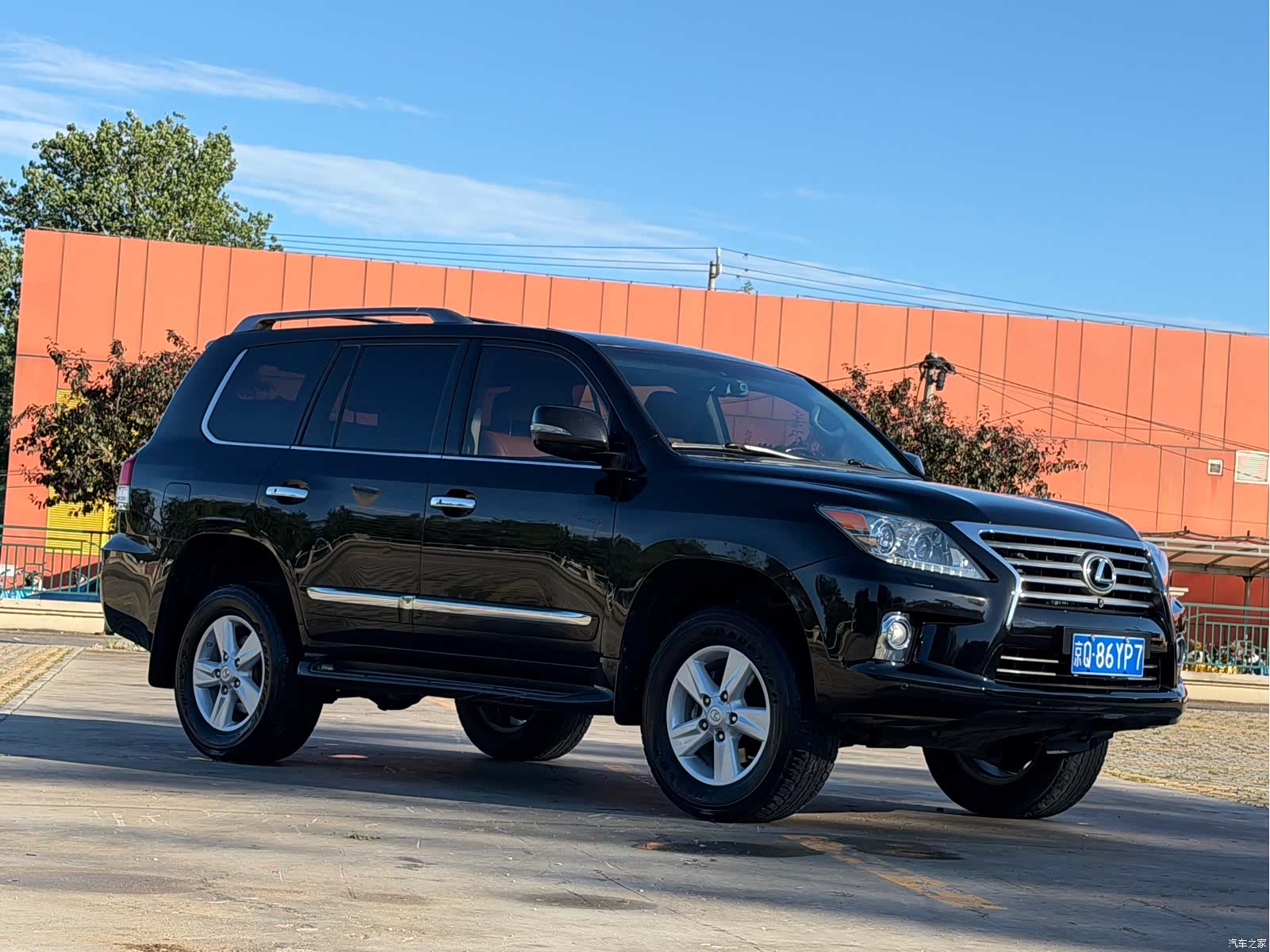 Lexus LX, 2013 6