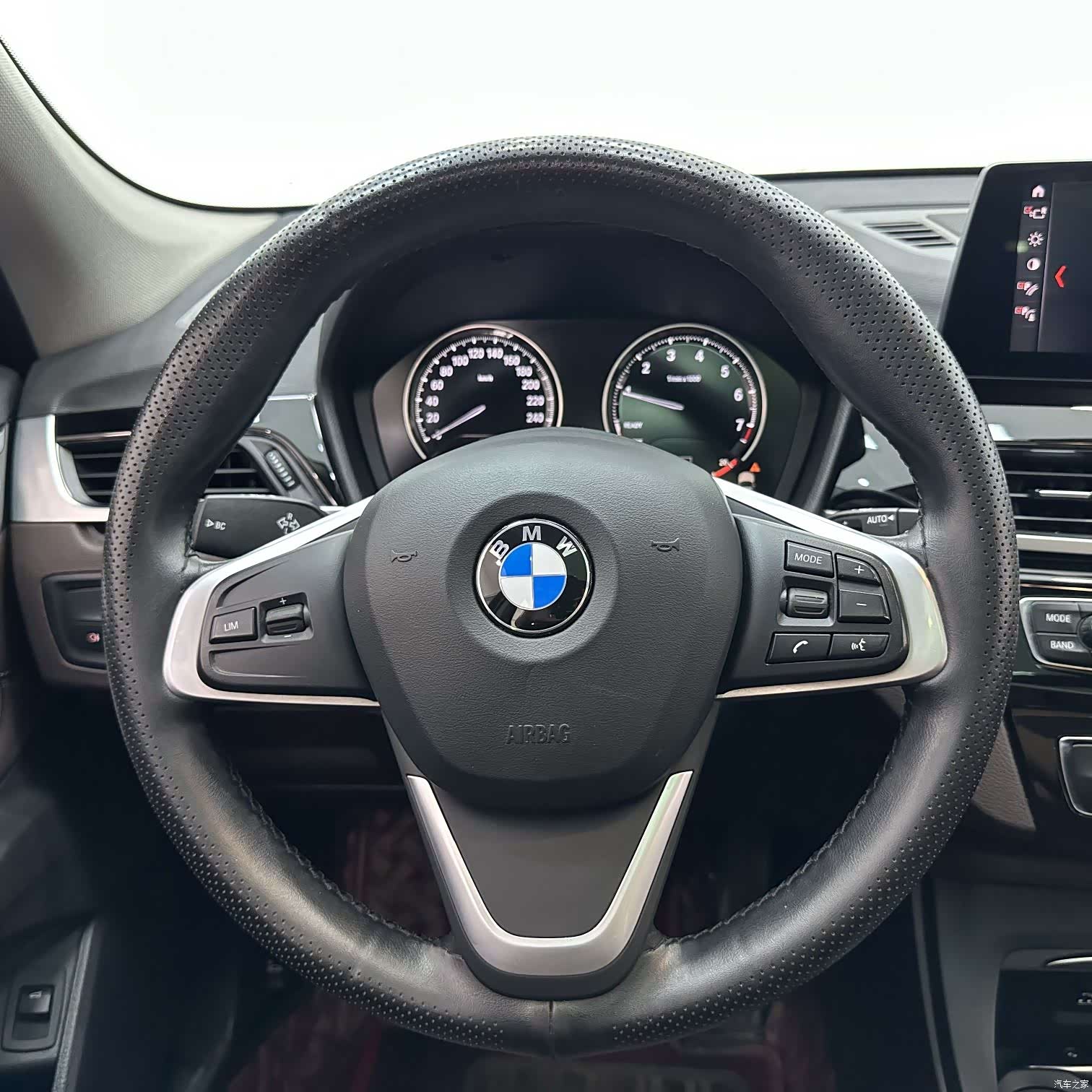 BMW X1, 2022 12
