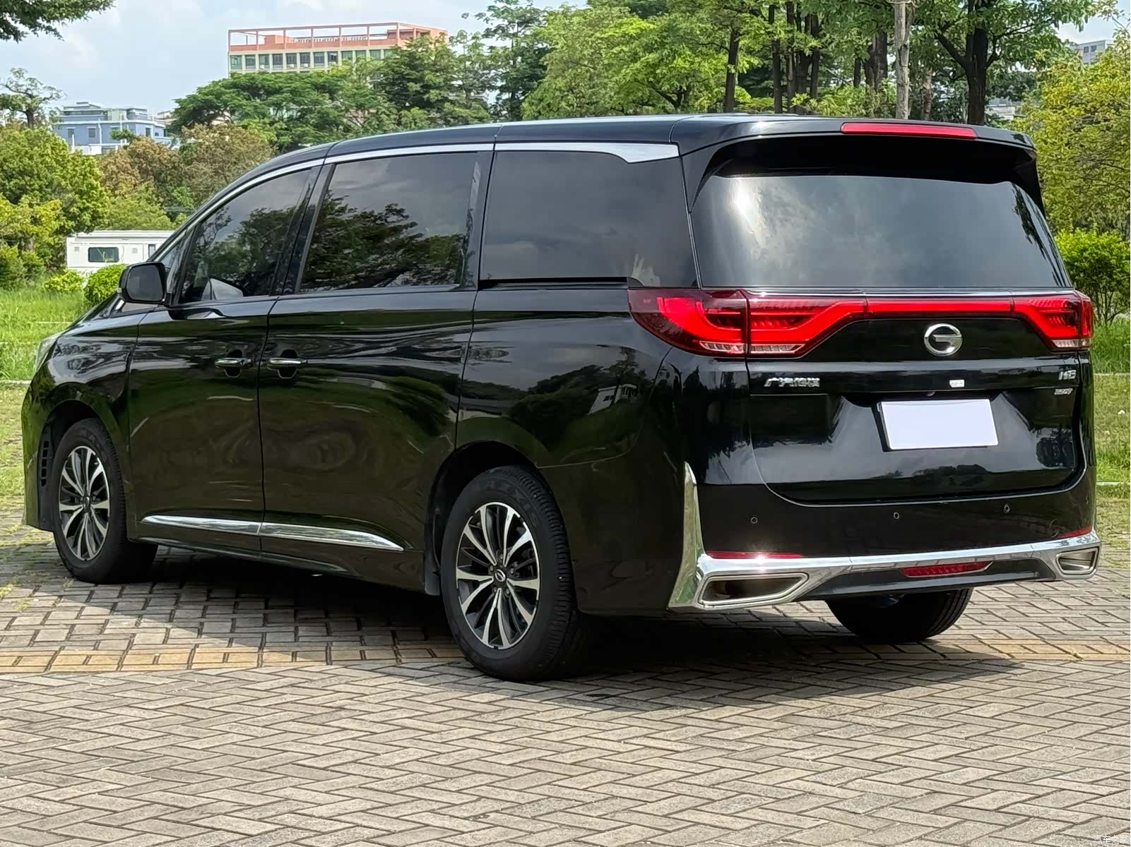 Trumpchi M8, 2021 11