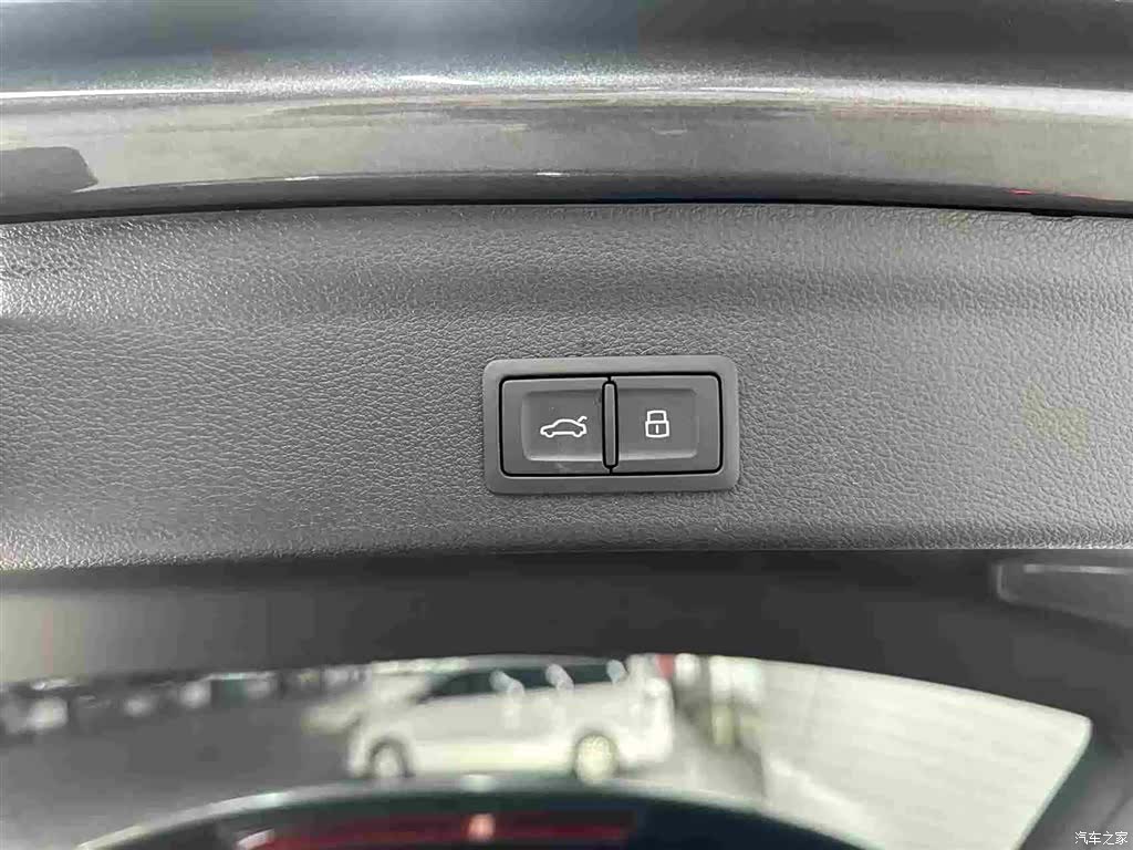 Audi Q3, 2023 19