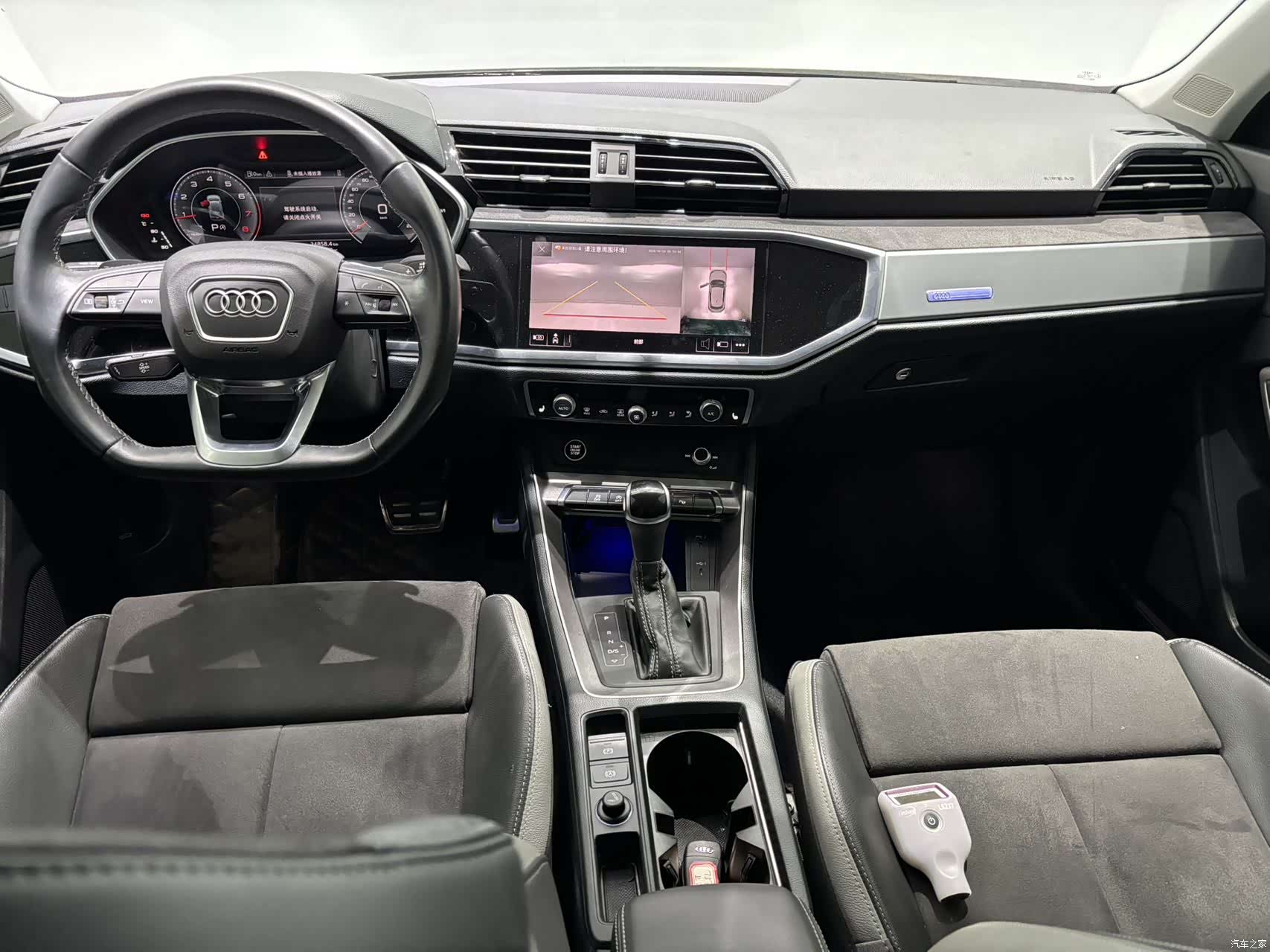 Audi Q3, 2022 9