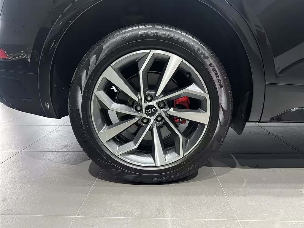 Audi Q5L, 2024 12