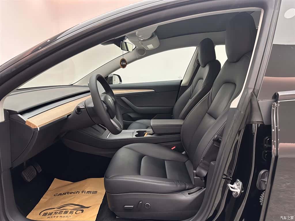 Tesla Model 3, 2022 8