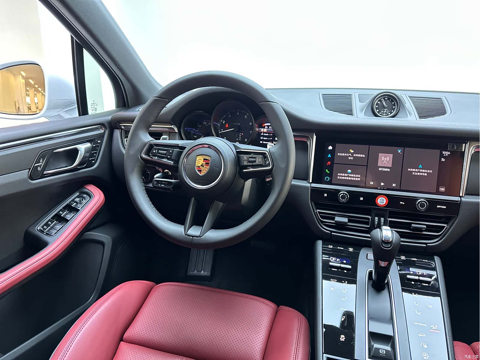 Porsche Macan, 2026 17