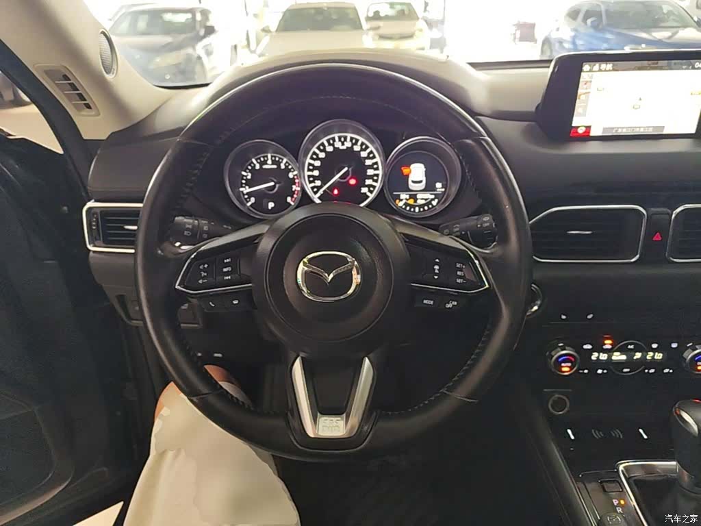 Mazda CX-5, 2017 11