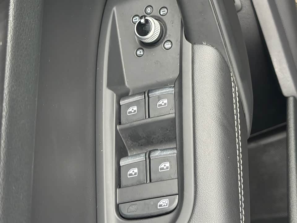 Audi Q5L Audi Q5L
