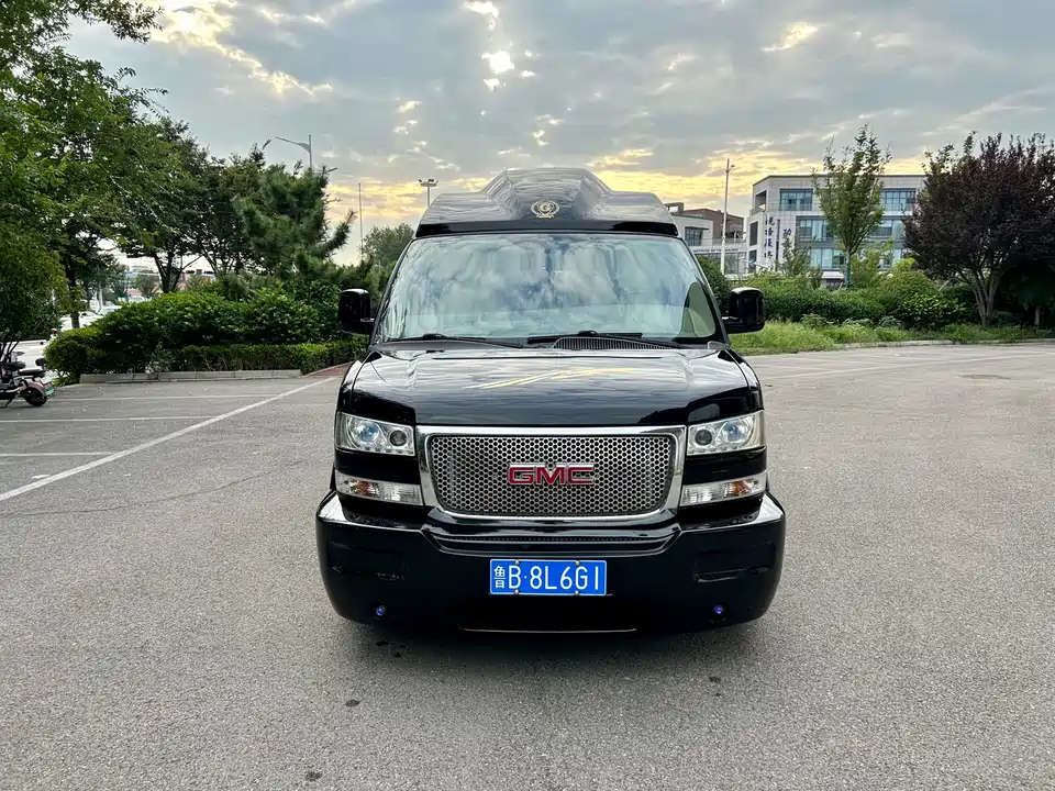 GMC SAVANA