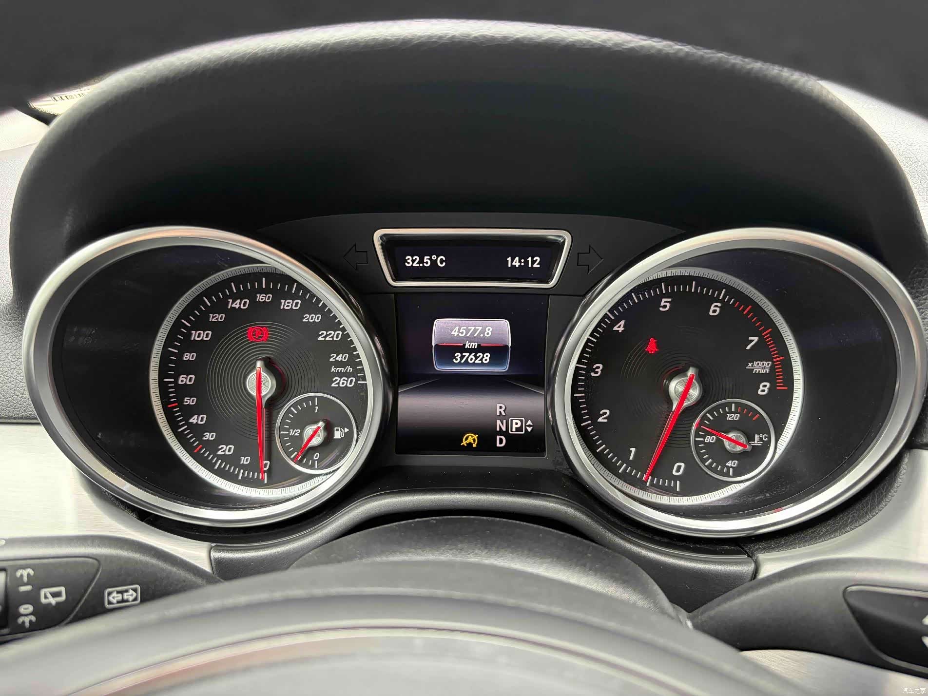 Mercedes-Benz GLE, 2016 15