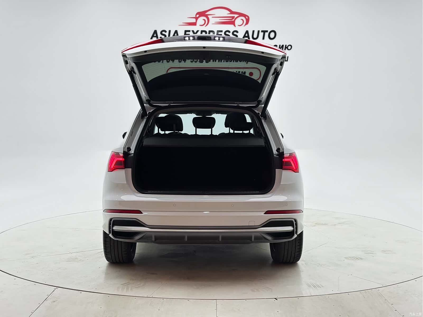 Audi Q3, 2022 все фото