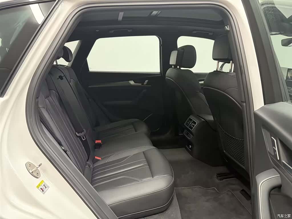 Audi Q5L, 2023 7