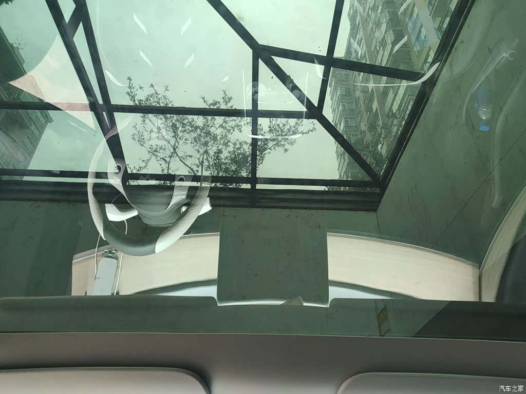 Tesla Model Y, 2022 9