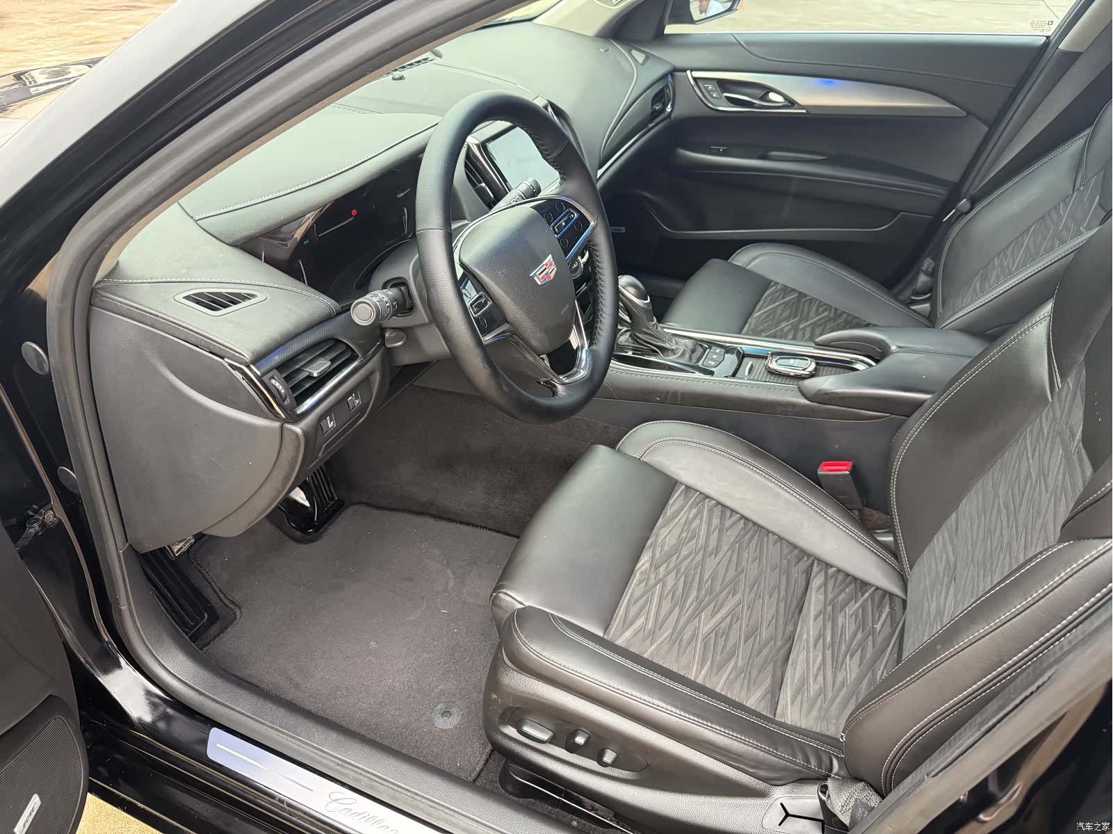 Cadillac ATS-L, 2017 все фото