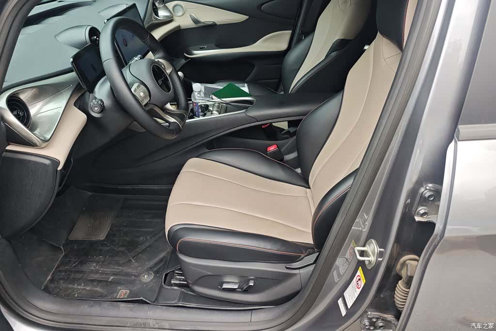 BYD Dolphin, 2024 9
