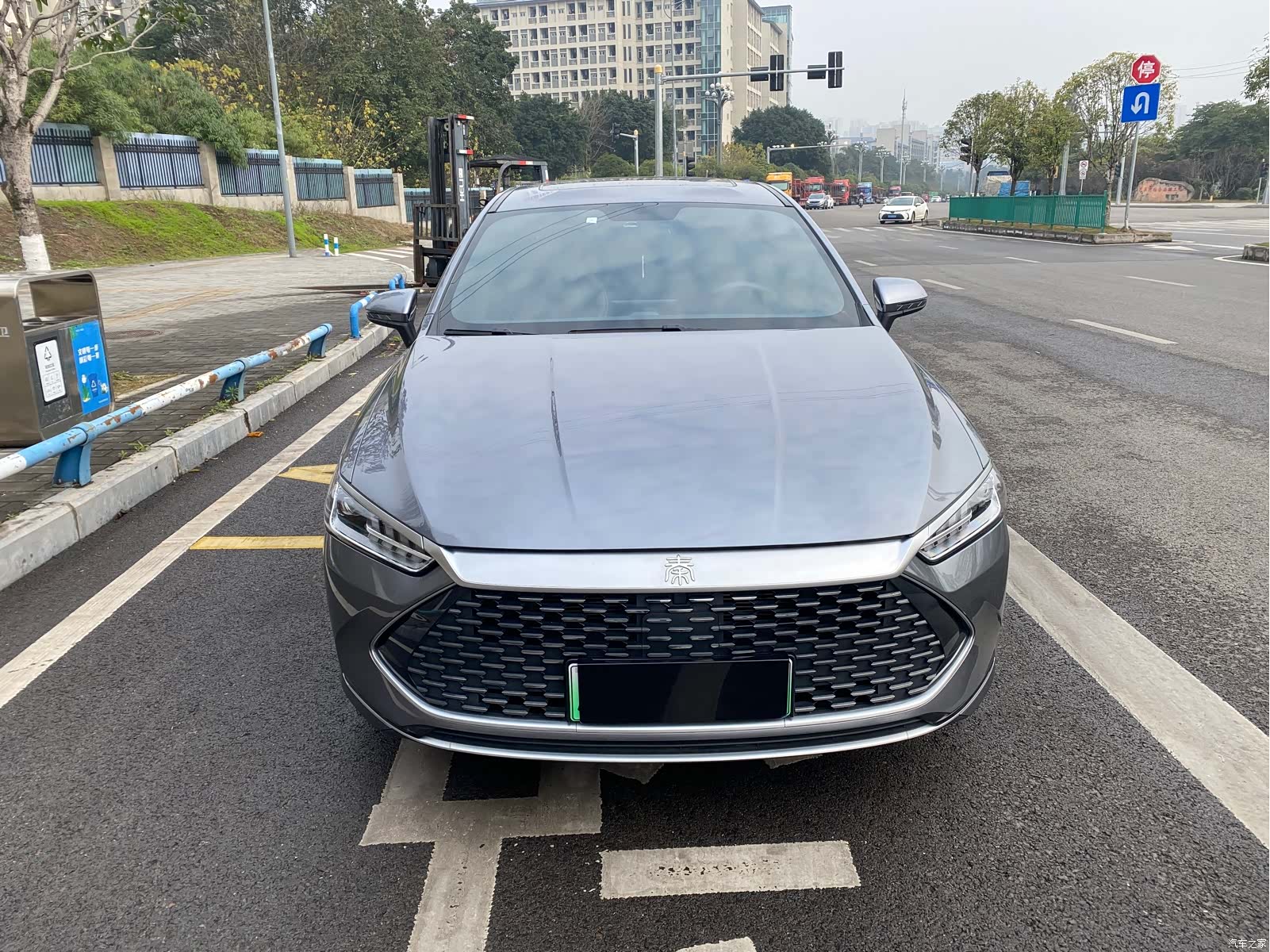 BYD Qin, 2022 1
