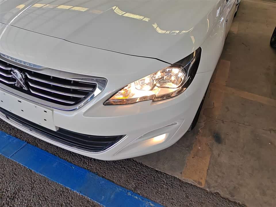 Peugeot 408 Peugeot 408