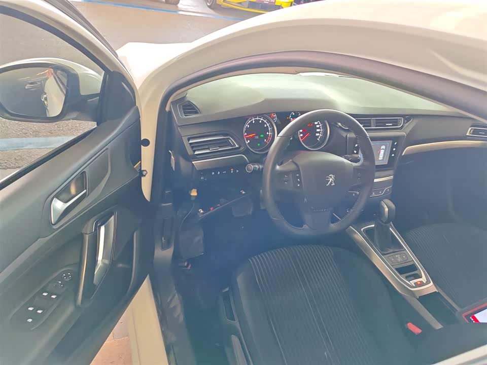 Peugeot 408 Peugeot 408
