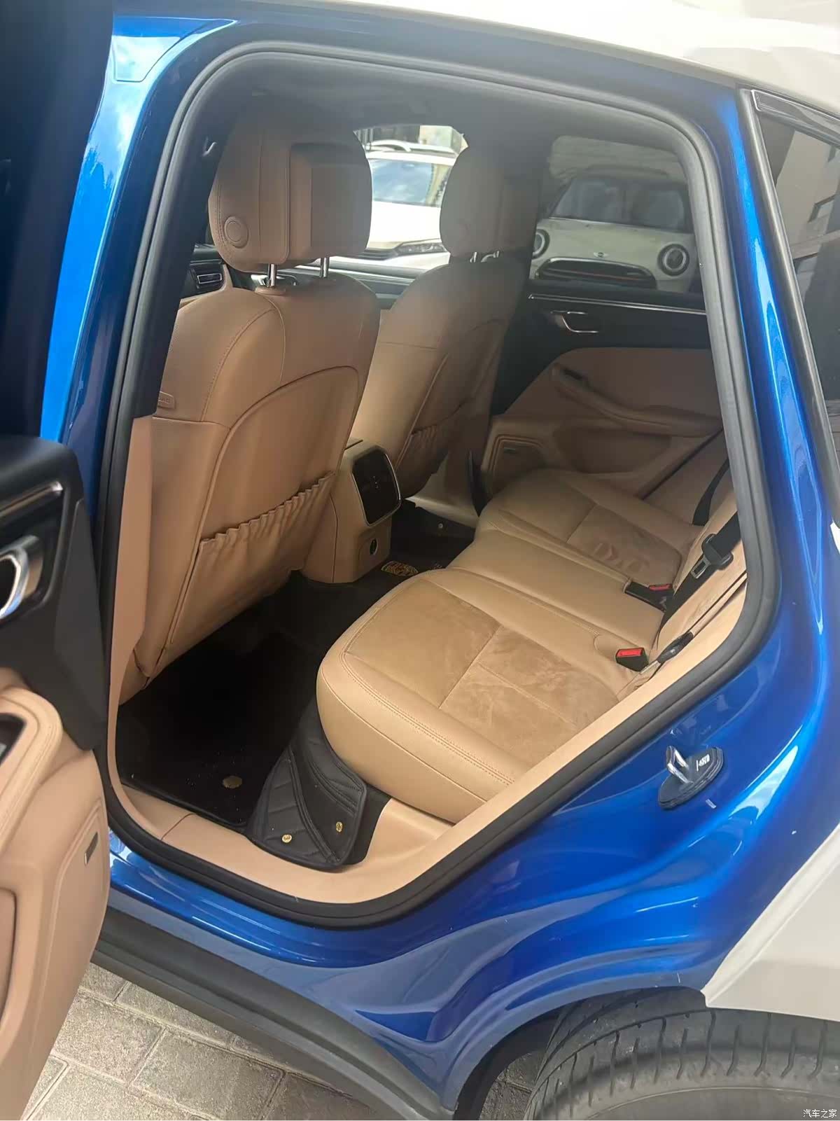 Porsche Macan, 2019 все фото