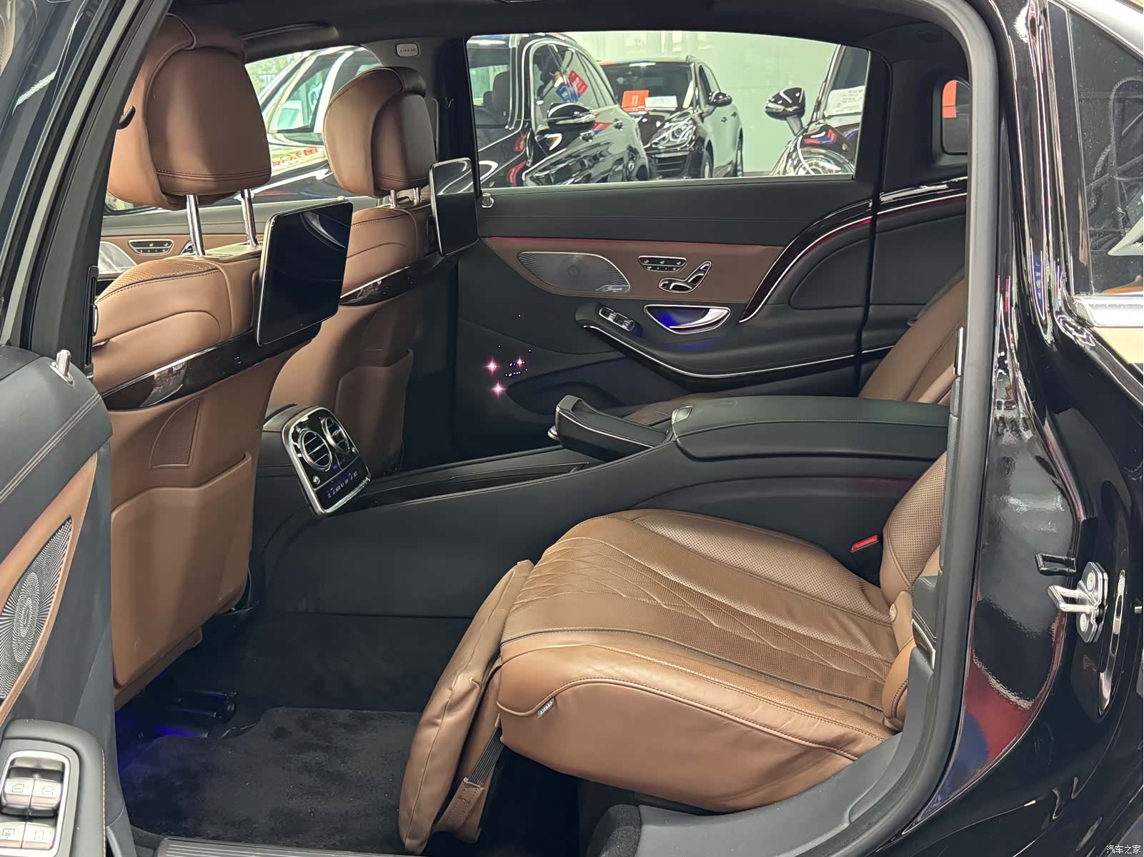 Maybach S-Class, 2019 7