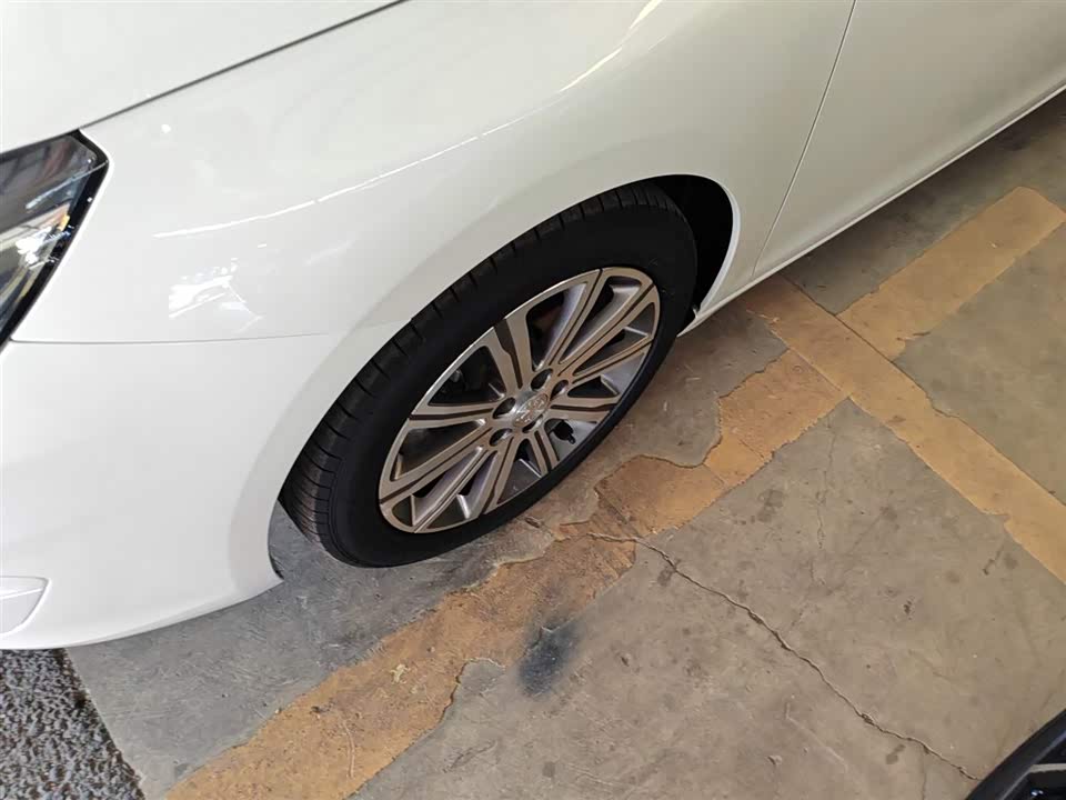 Peugeot 408 Peugeot 408