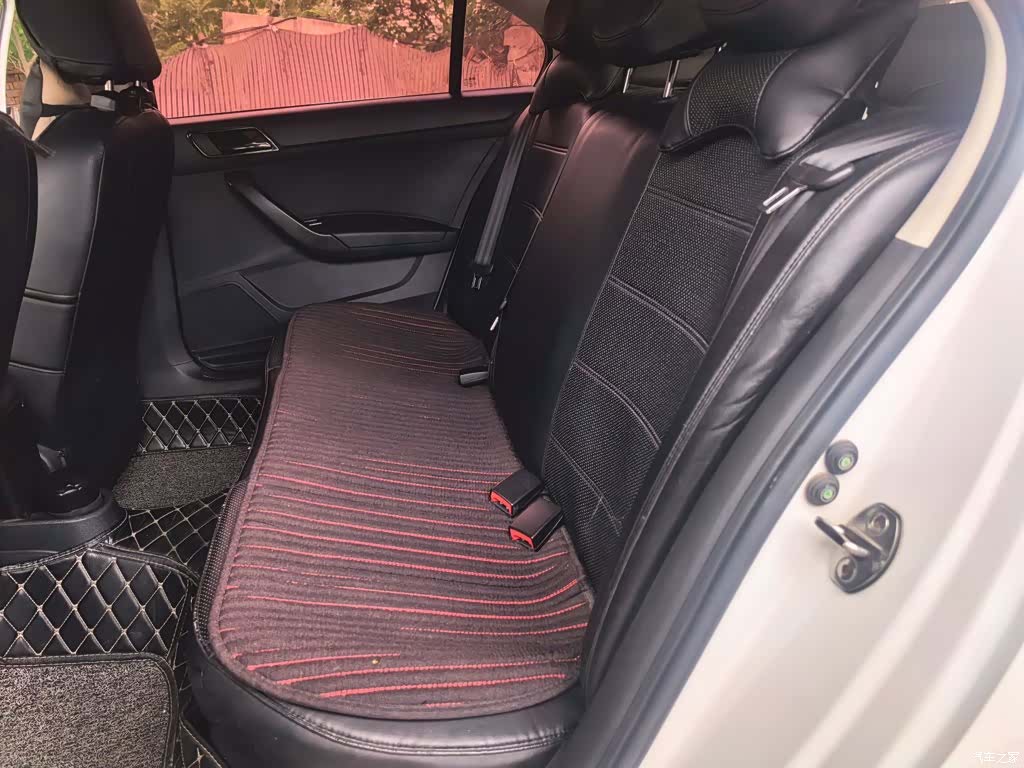 Skoda Rapid, 2018 13