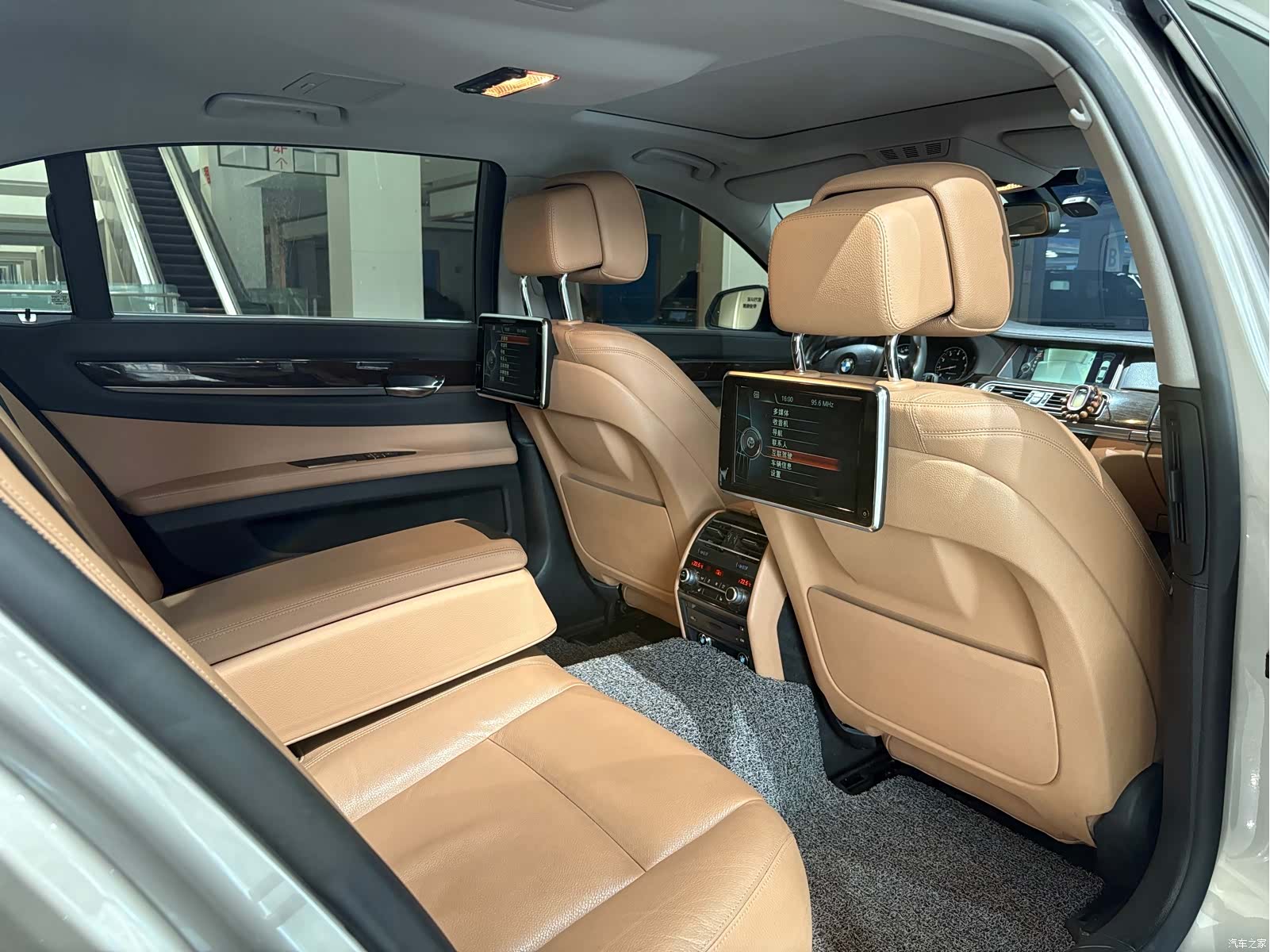 BMW 7 Series, 2014 20