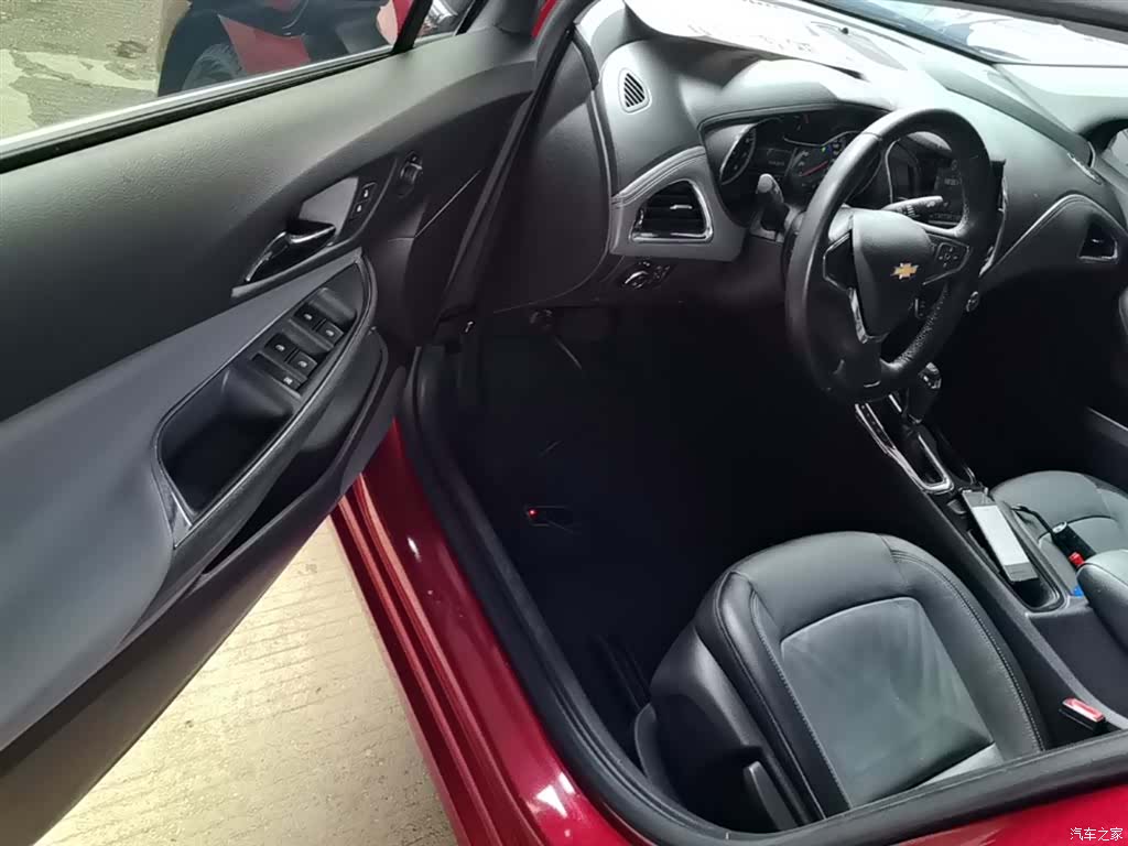 Chevrolet 320, 2018 16