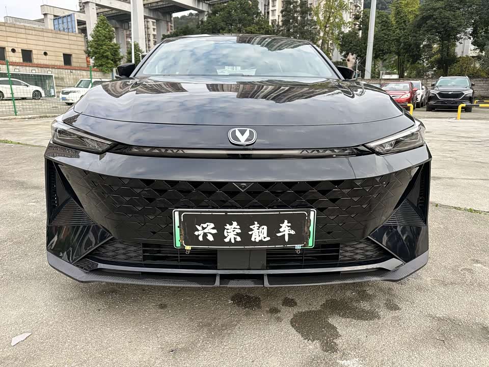 Changan UNI-V Smart iDD