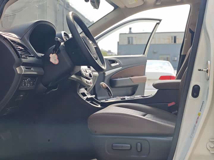 BYD S7 2015 2.0T sheng ji ban АКПП Премиум