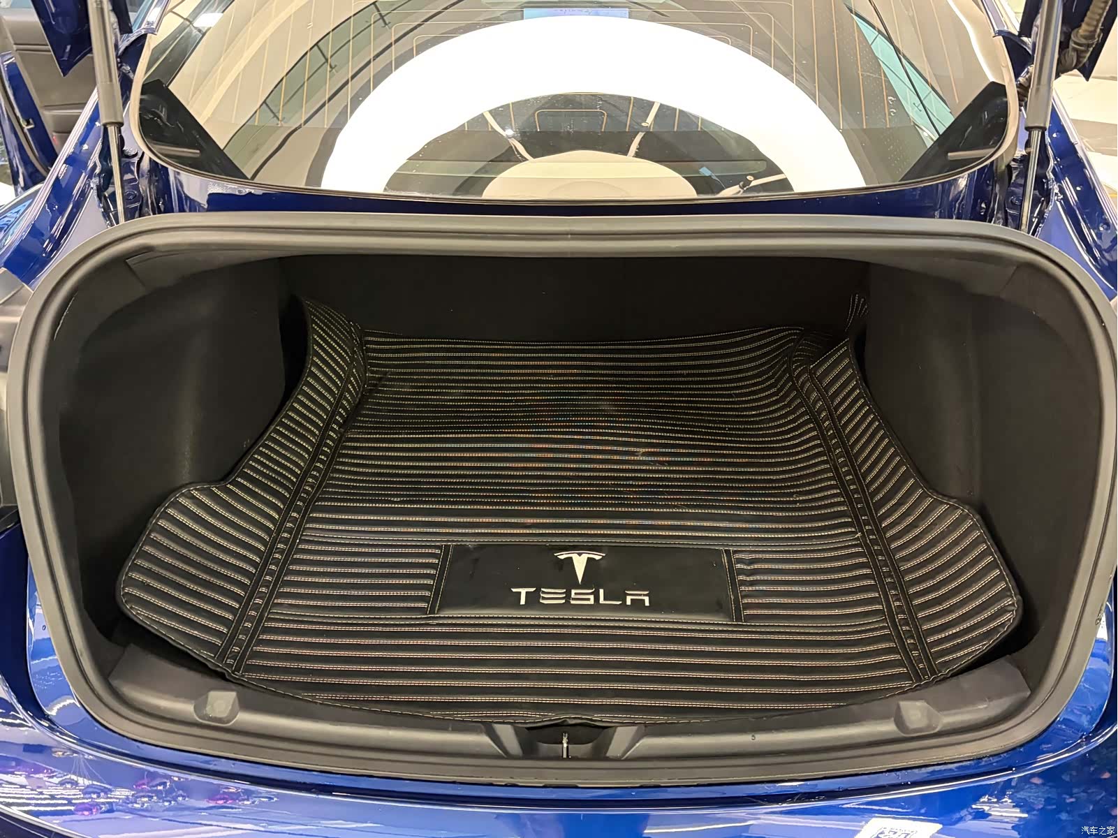 Tesla Model 3, 2019 14