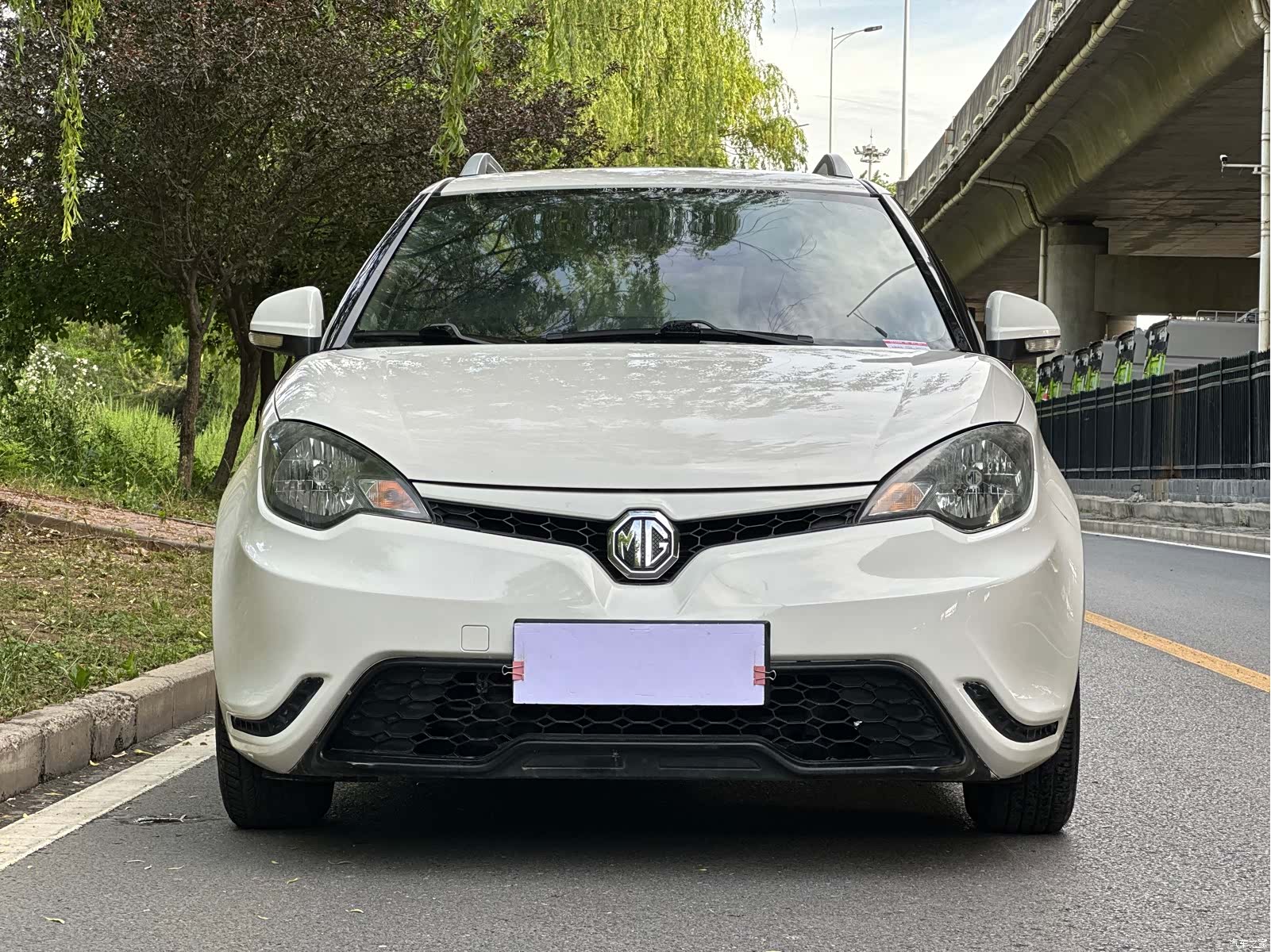 MG 3, 2015 2