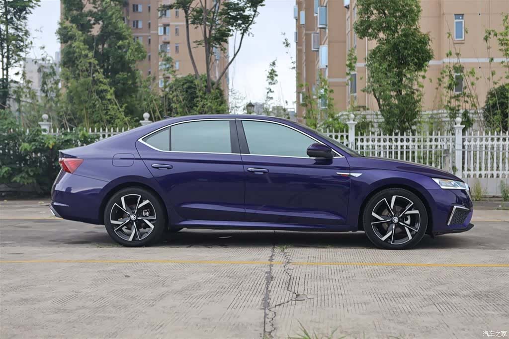 Skoda Octavia, 2022 4