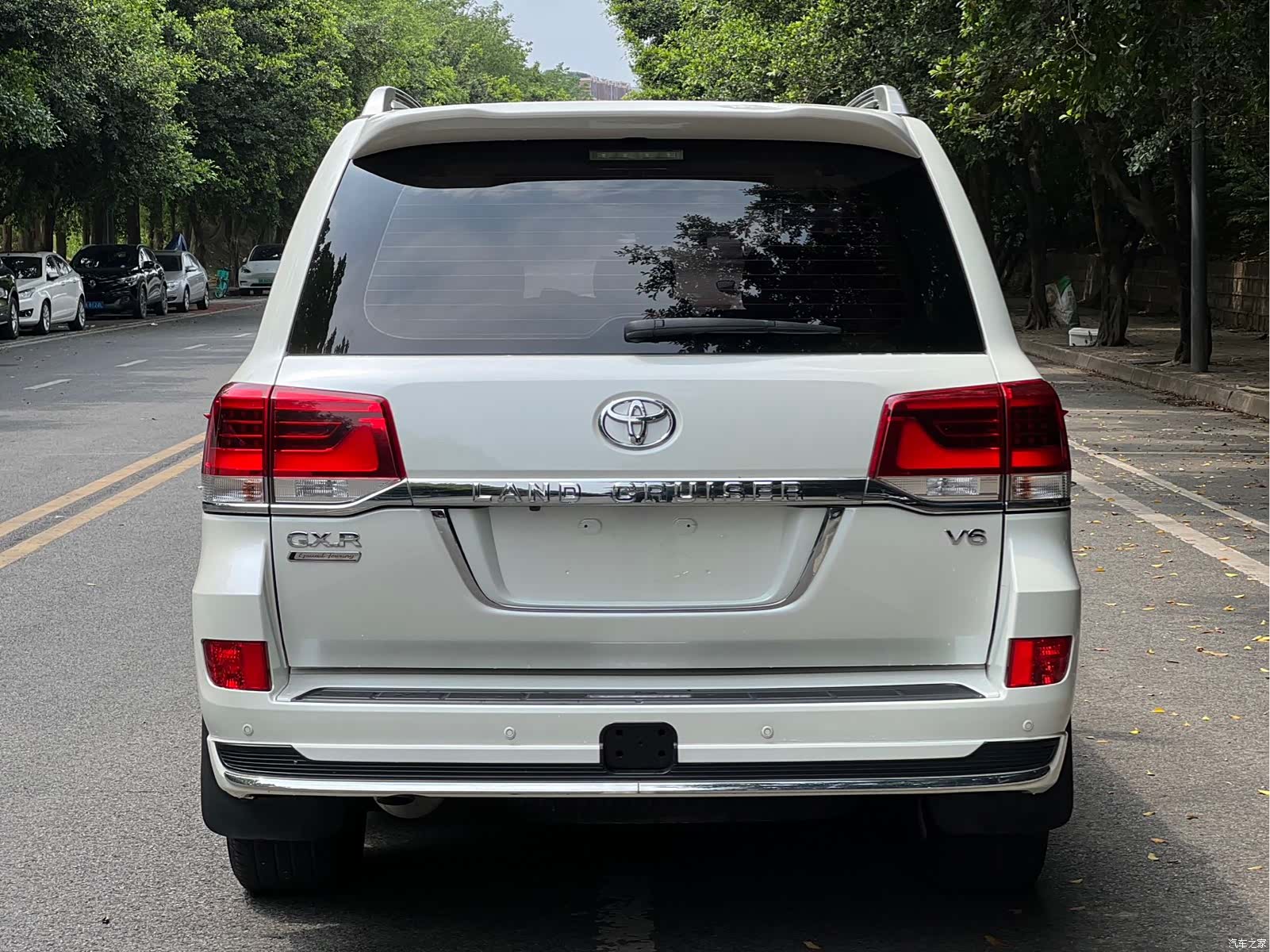 Toyota Land Cruiser, 2020 6