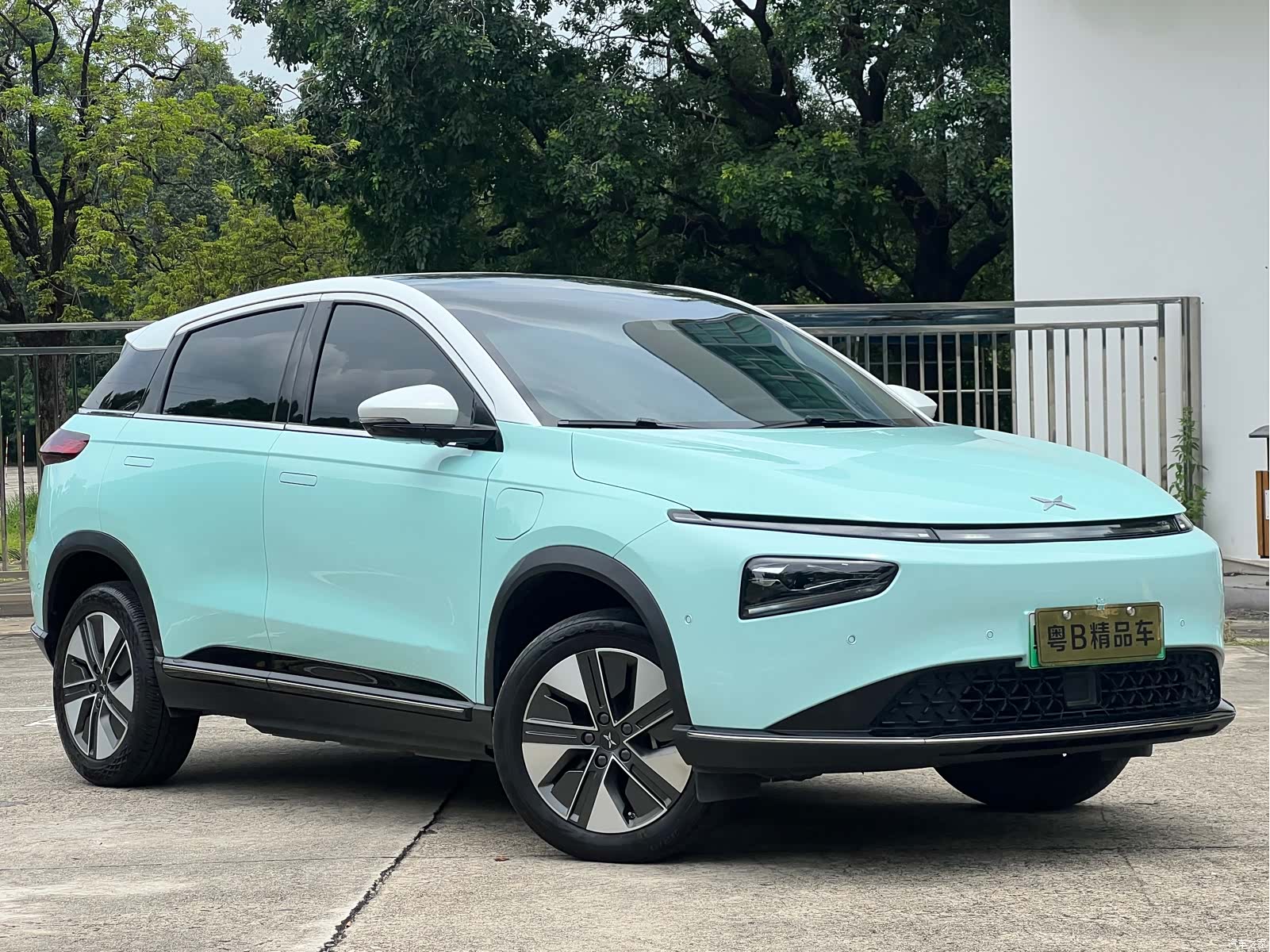 Xpeng G3i, 2022 3
