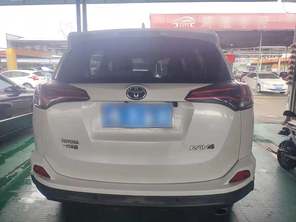 Toyota RAV4 Rongfang