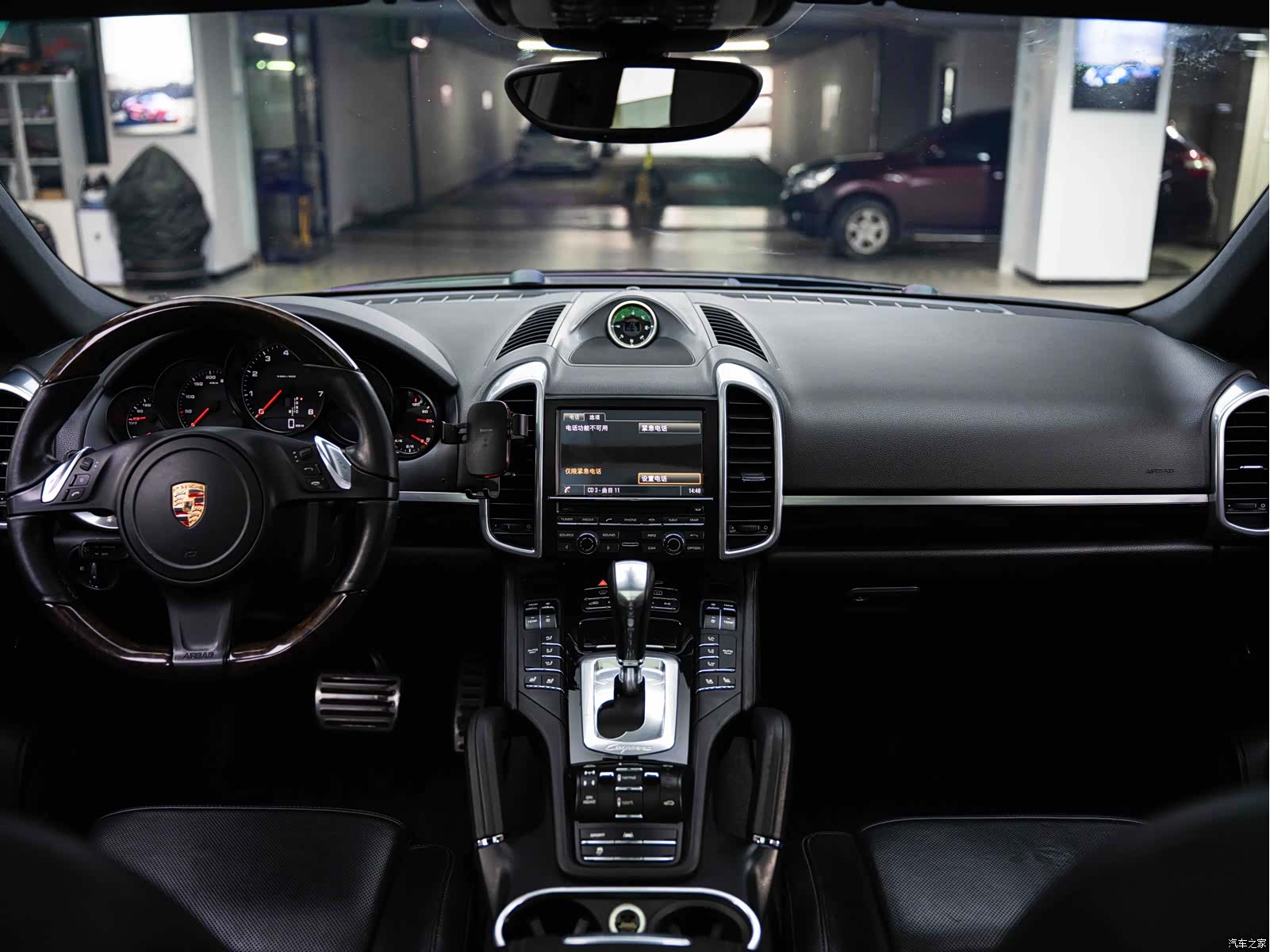 Porsche Cayenne, 2013 8