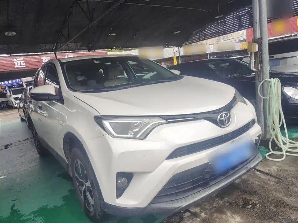 Toyota RAV4 Rongfang