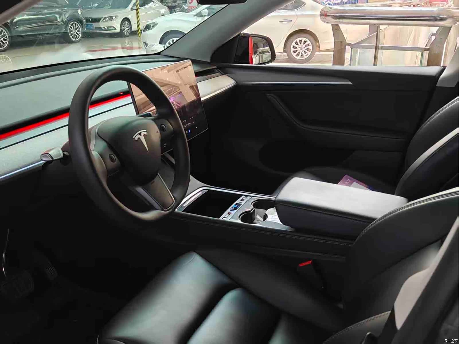 Tesla Model Y, 2024 3