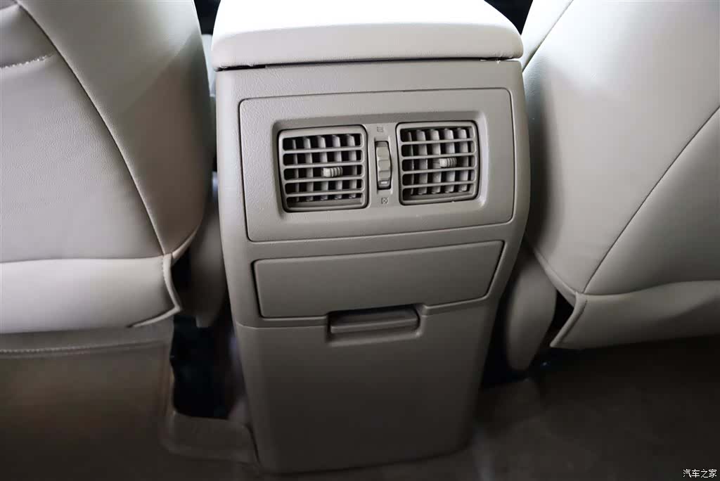 Toyota Highlander, 2011 19