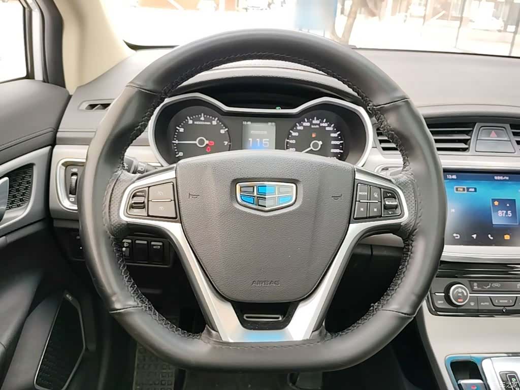 Geely Emgrand, 2019 11